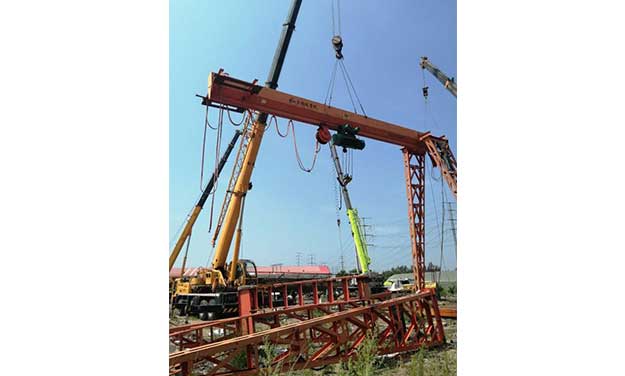 汽車吊80噸 汽車吊80噸